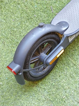 Patinete Eléctrico Xiaomi Mi Electric Scooter