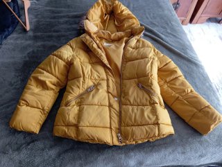 Chaqueta acolchada mujer amarilla
