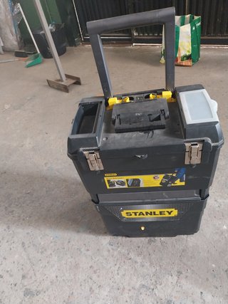Carro de herramientas Stanley