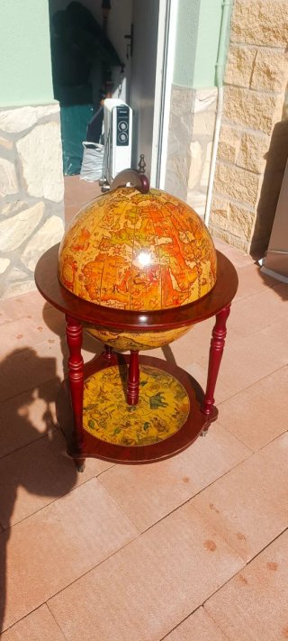 Botellero Globo Terráqueo