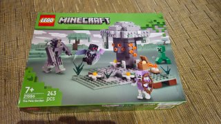 LEGO Minecraft Il Giardino Pallido 21586