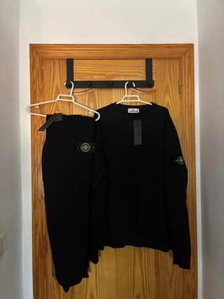 Conjunto Stone Island Negro