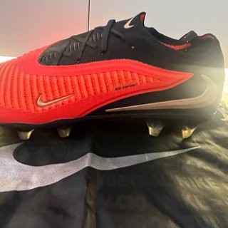 Botas Fútbol Nike Phantom 6 Low Elite FG T.43 y 44