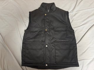 Chaleco de trabajo negro con bolsillos
