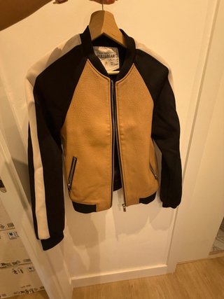 Chaqueta Beisbolera Pull&Bear Rosa enpolvadempolva