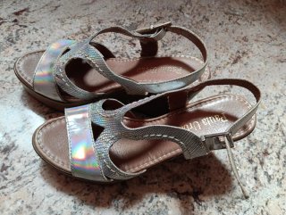 Sandalias de cuña Paula Urban