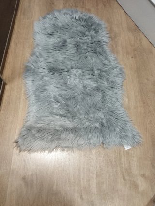 Tappeto in pelo lungo grigio misura 1 metro x 60 cm
