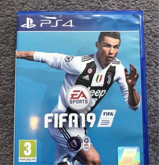 FIFA 19 PS4 (PlayStation 4) - Cristiano Ronaldo