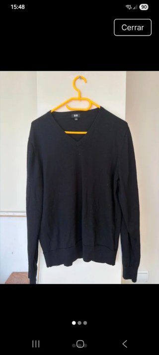 Jersey Uniqlo Negro Cuello Pico