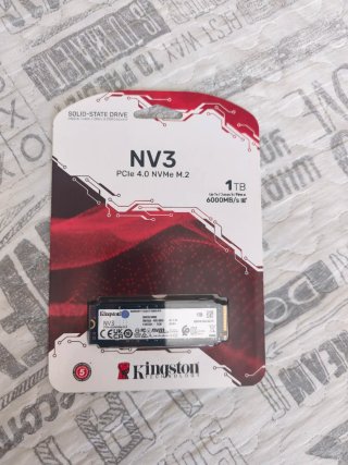 Kingston NV3 PCIe 4.0 NVMe M.2 SSD 1TB 6000MB/S