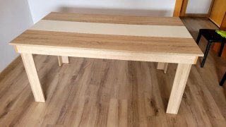 Mesa de Comedor de Madera