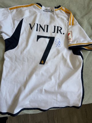 Maglietta Real Madrid Vini Jr. Firmata