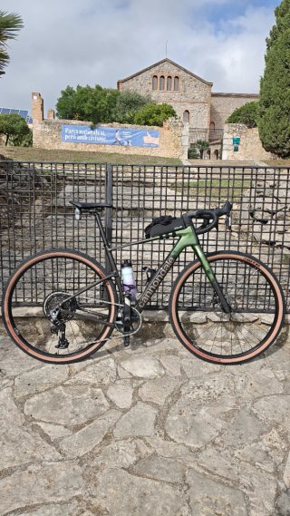 Cannondale Topstone - Bicicleta Gravel
