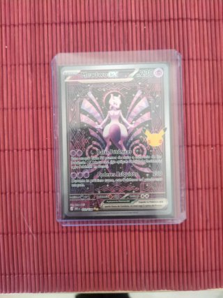 Carta Pokémon Mewtwo 30 aniversario