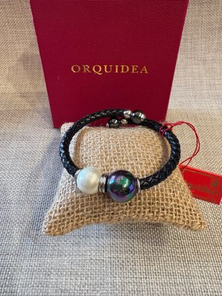 Pulsera Orquidea Cuero Trenzado Perla Multicolor