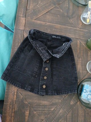 Falda vaquera negra Stradivarius