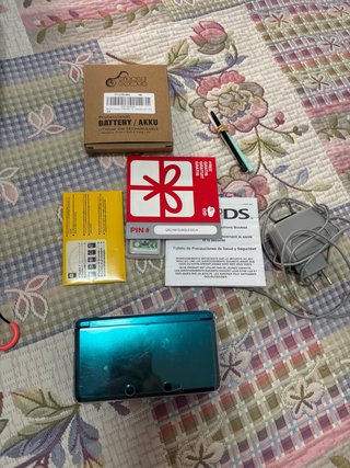 Nintendo 3DS Verde + Accesorios