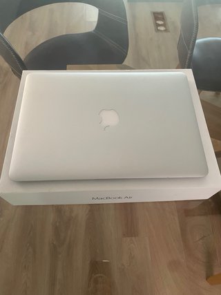 Macbook AIr 13 (2017) comprado 2019