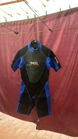 Trajes de neoprenos.