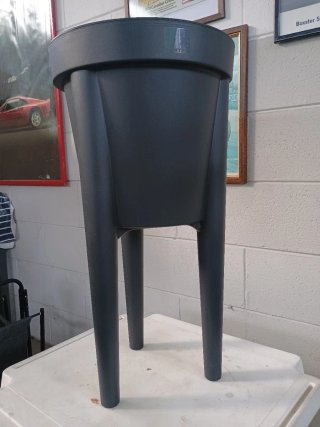 Portavaso alto moderno per interni esterni