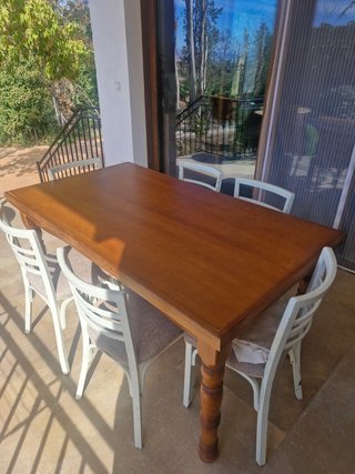 Mesa de Comedor extensible con 6 Sillas