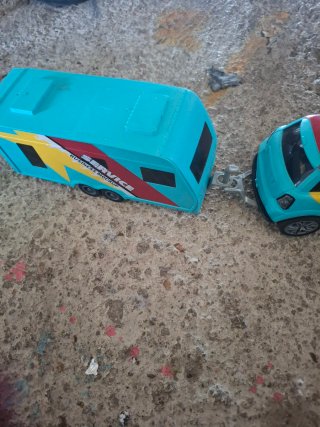 Coche de juguete Cafer Cars con remolque