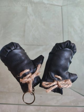 Portachiavi a forma di guantone da boxe