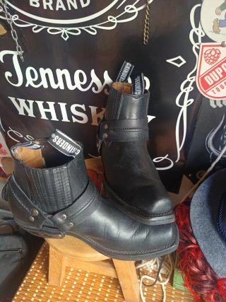 Botas Grinders Renegade LO Unisex Cuero Negro