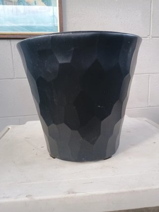 Portavaso moderno nero