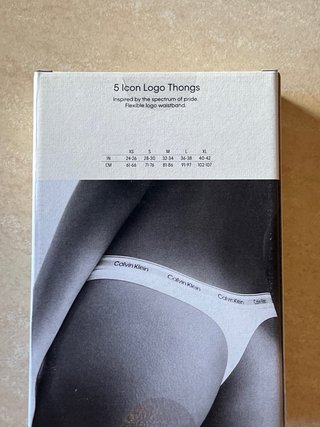 Pack 5 tangas Calvin Klein Talla L