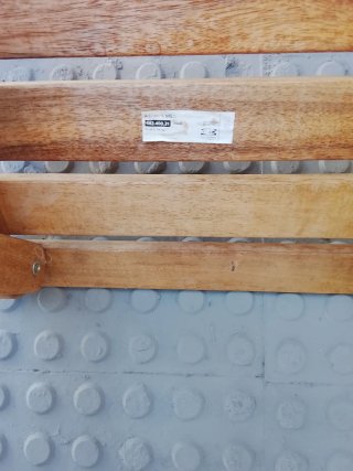 Tavolo e 2 sedie da terrazzo Ikea in legno