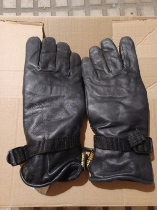 Guantes de Piel Gore-Tex Negros