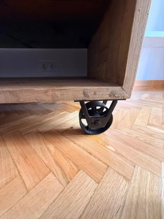 Mesa de Centro Rústica de Madera Reciclada