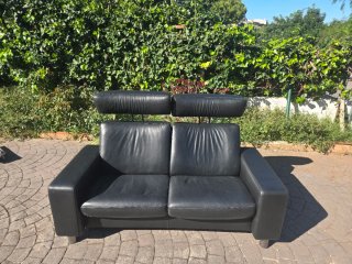 Sofá Stressless de Piel Negro