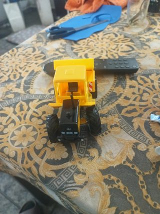 Camión de obra MB turbotrac 1000