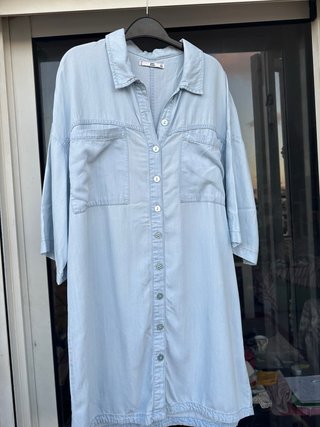 Vestido camisero azul claro Lefties Talla L