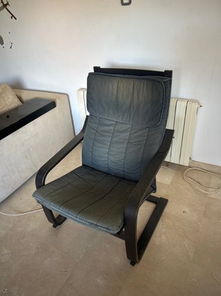 Urge por mudanza Mecedora Ikea Poäng Negra