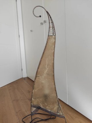 Lámpara Artesanal de Cuero y Metal