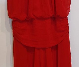 Vestido de fiesta rojo El Corte Inglés L a estrena