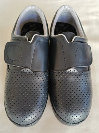 Zapatos Sanitarios DIAN Giralda Talla 43 NUEVOS