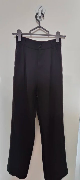 Pantalones de vestir rectos negros