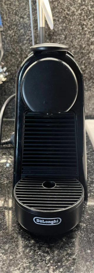 Cafetera Nespresso Essenza Mini De'Longhi