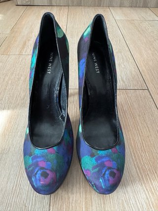 Zapatos tacón Nine West morado y verde