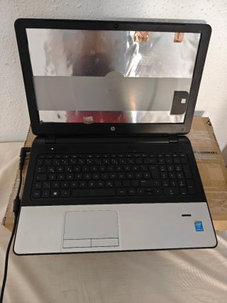 Portátil HP 350 G2 para repuestos