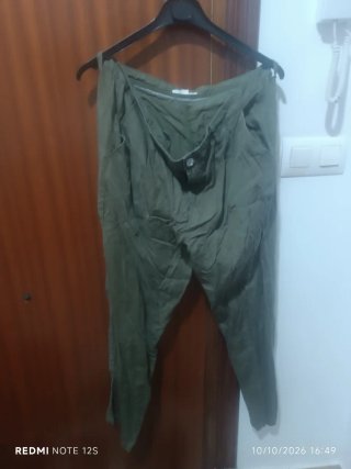 Pantalones Verde Oliva talla 44