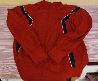 Chaqueta Nike Roja