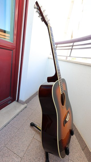 Guitarra Acústica Richwood RD-12-SB Sunburst