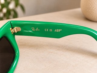 Gafas de sol Ray Ban WAYFARER PUFFER 0RB4940 Verde