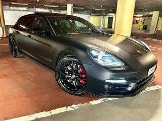 Porsche Panamera 2021