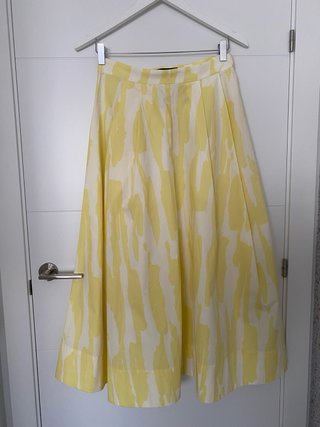 Falda Zara Estampada